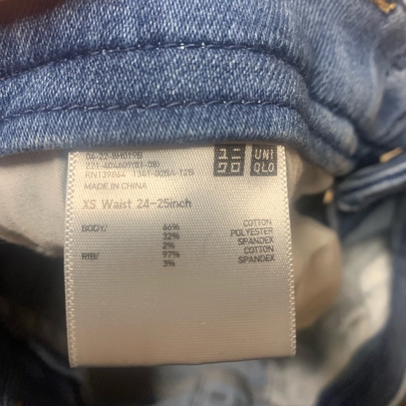 Uniqlo Women’s Size 24/25 Blue Skinny Jeans - EUC - Picture 3 of 3